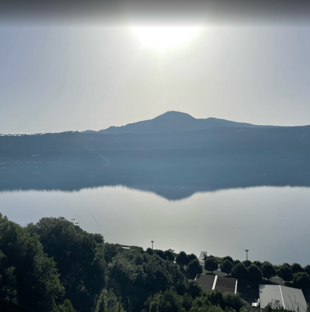 🇮🇹 A Roman Escape: Cooling Off at Lake&nbsp;Albano